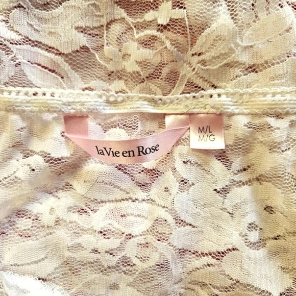 La Vie En Rose Romance Lace Halter Bodysuit - Picture 5 of 6